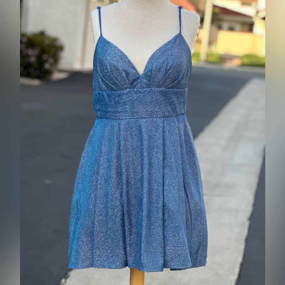 Size 15/16 Elegant Blue Glitter Dress